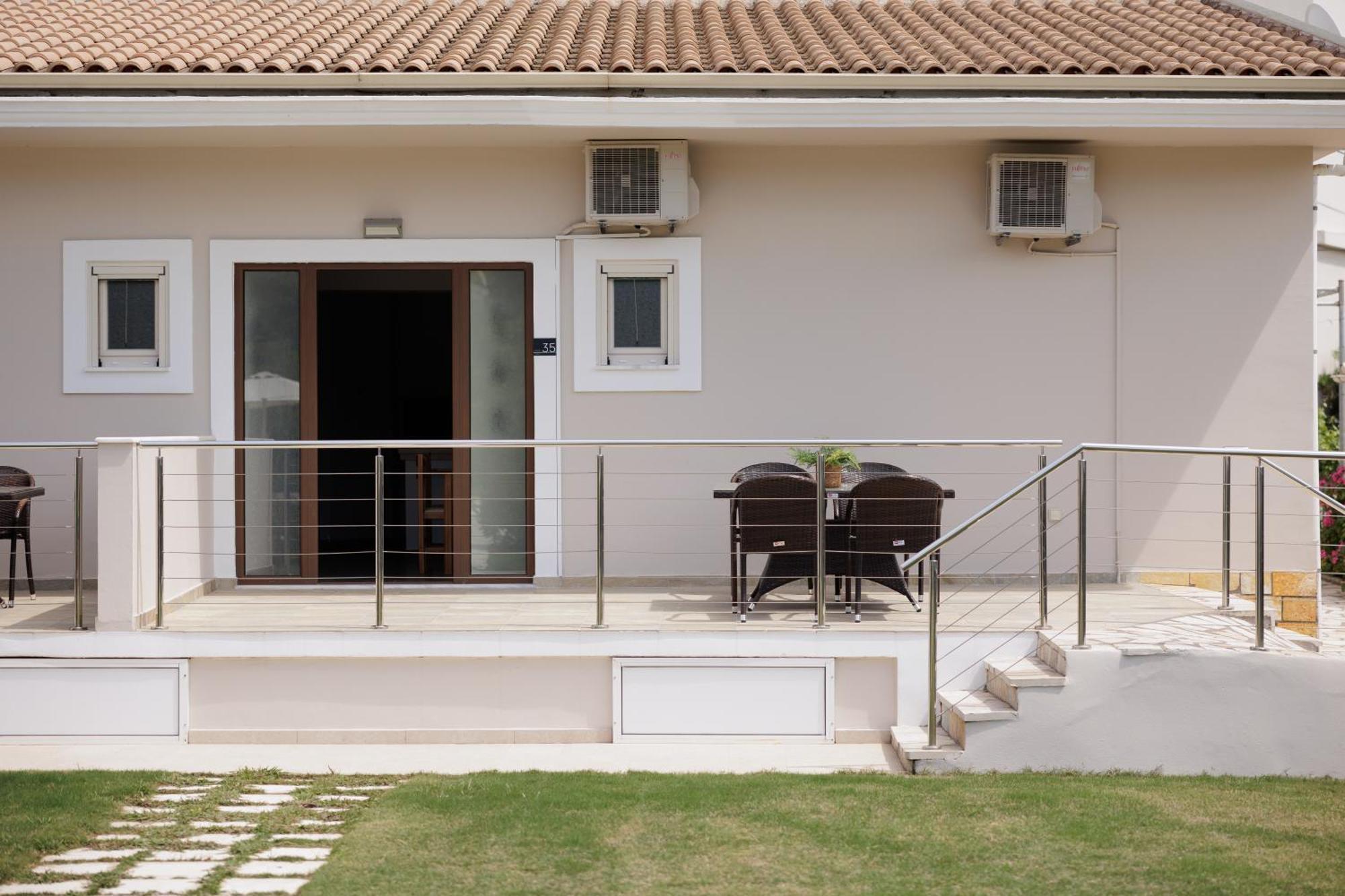 Santos Luxury Apartments Dassia  Dış mekan fotoğraf