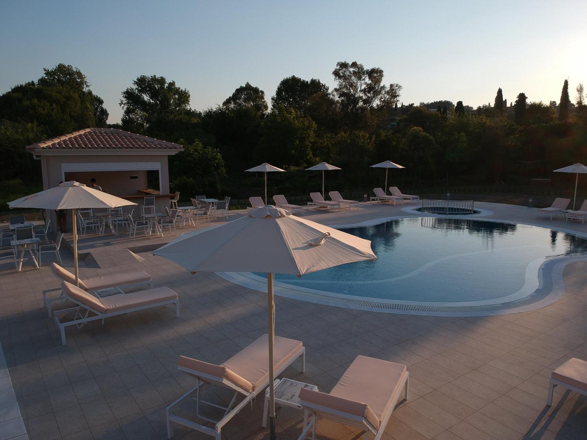 Santos Luxury Apartments Dassia  Dış mekan fotoğraf