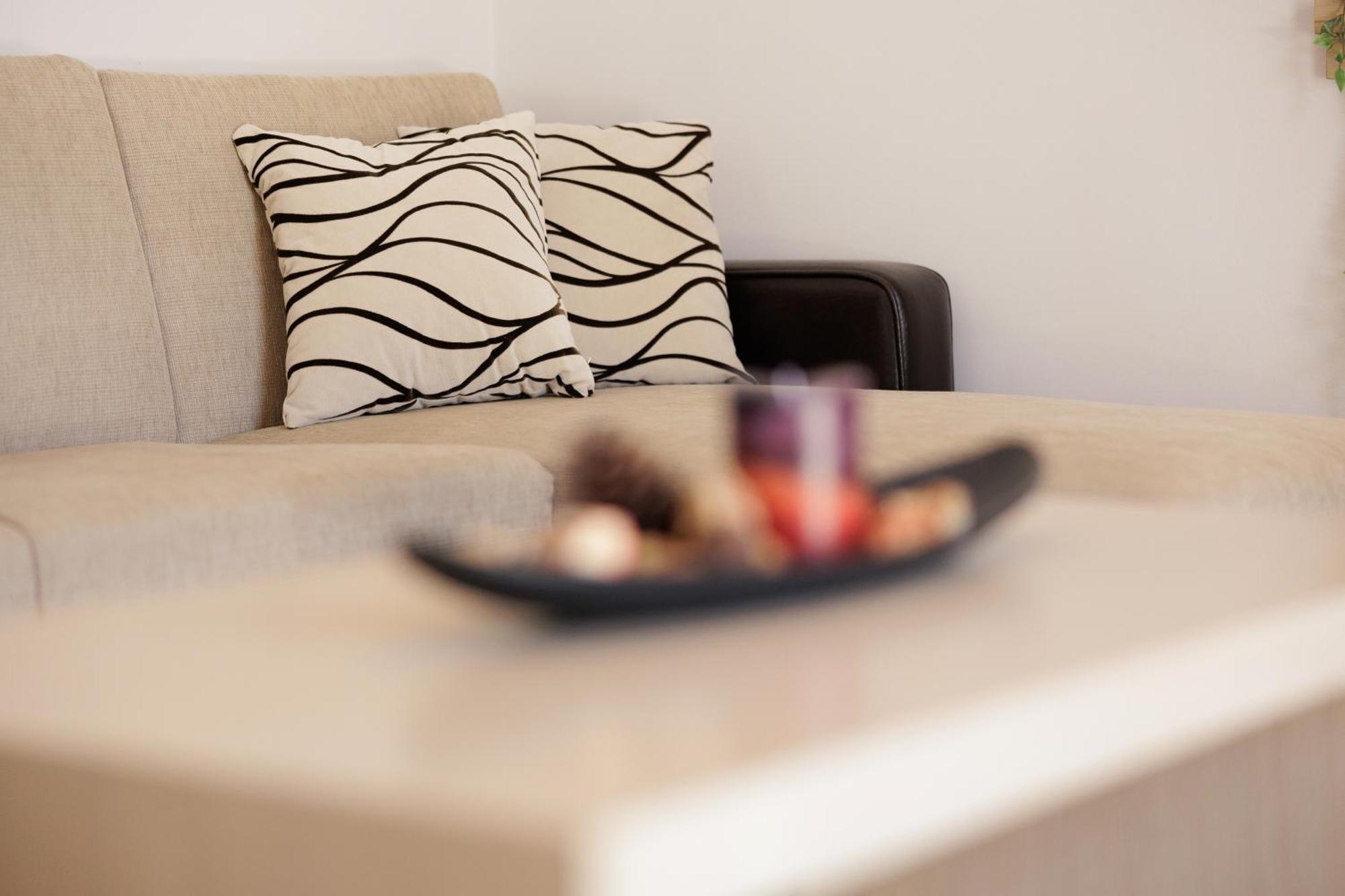Santos Luxury Apartments Dassia  Oda fotoğraf